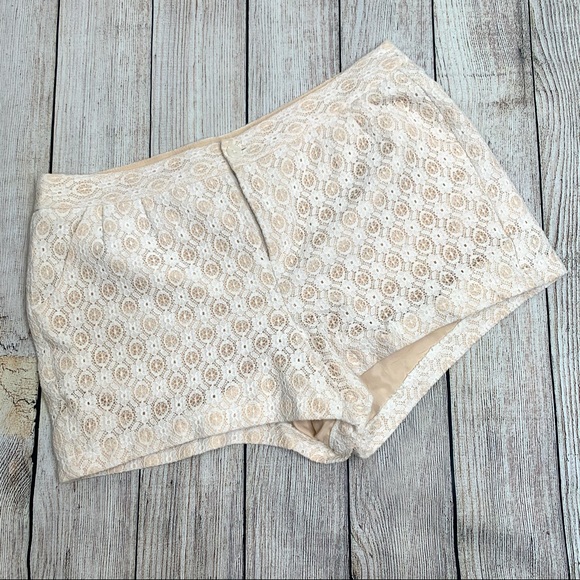 LC Lauren Conrad Pants - LC Lauren Conrad Nude and White Lace Shorts